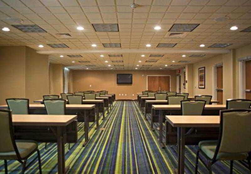 Fairfield Inn & Suites By Marriott Валдоста Екстериор снимка