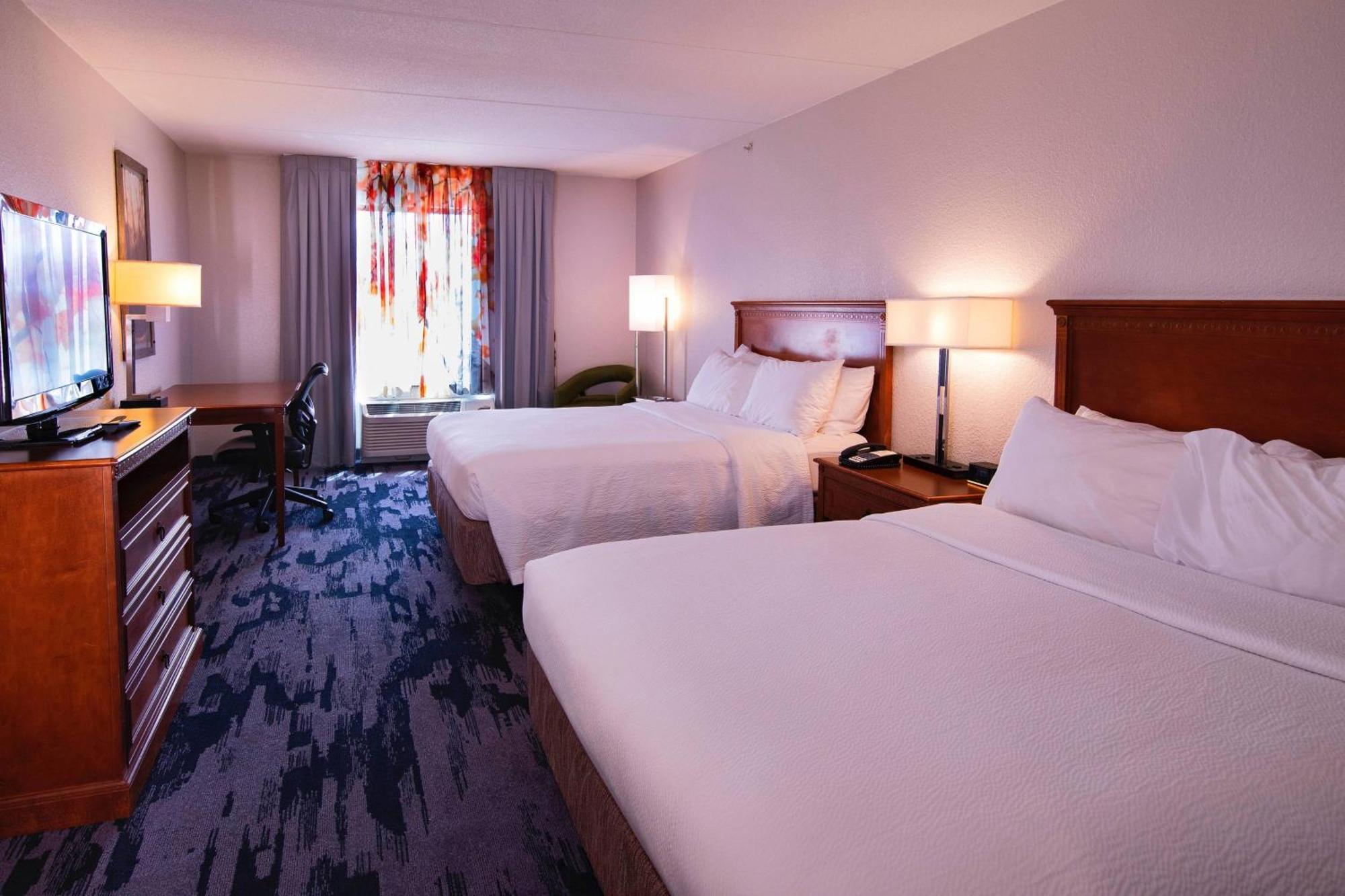 Fairfield Inn & Suites By Marriott Валдоста Екстериор снимка